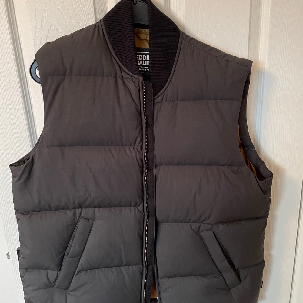 Bauer Men's Dark Gray/ Black Puffer Vest